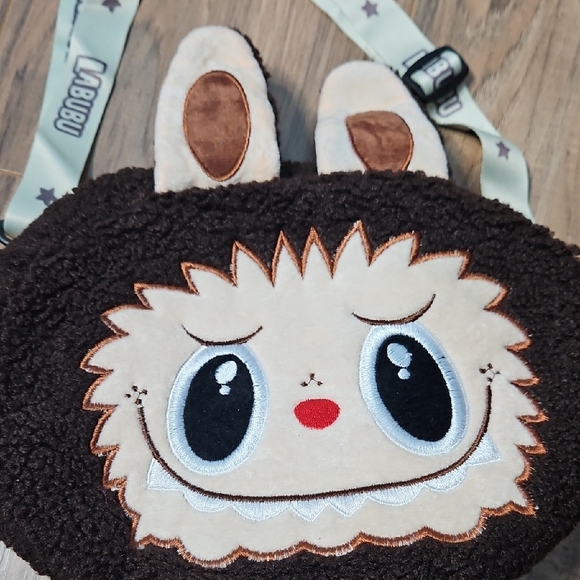 Pop Mart Labubu Plush Monster Crossbody Bag NWOT - Picture 2 of 10